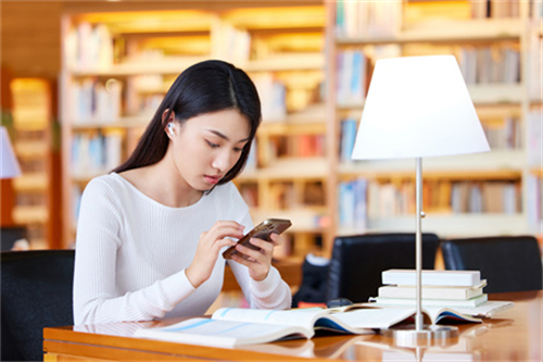 挣钱软件一天赚100微信提现,手机日收益100怎么赚